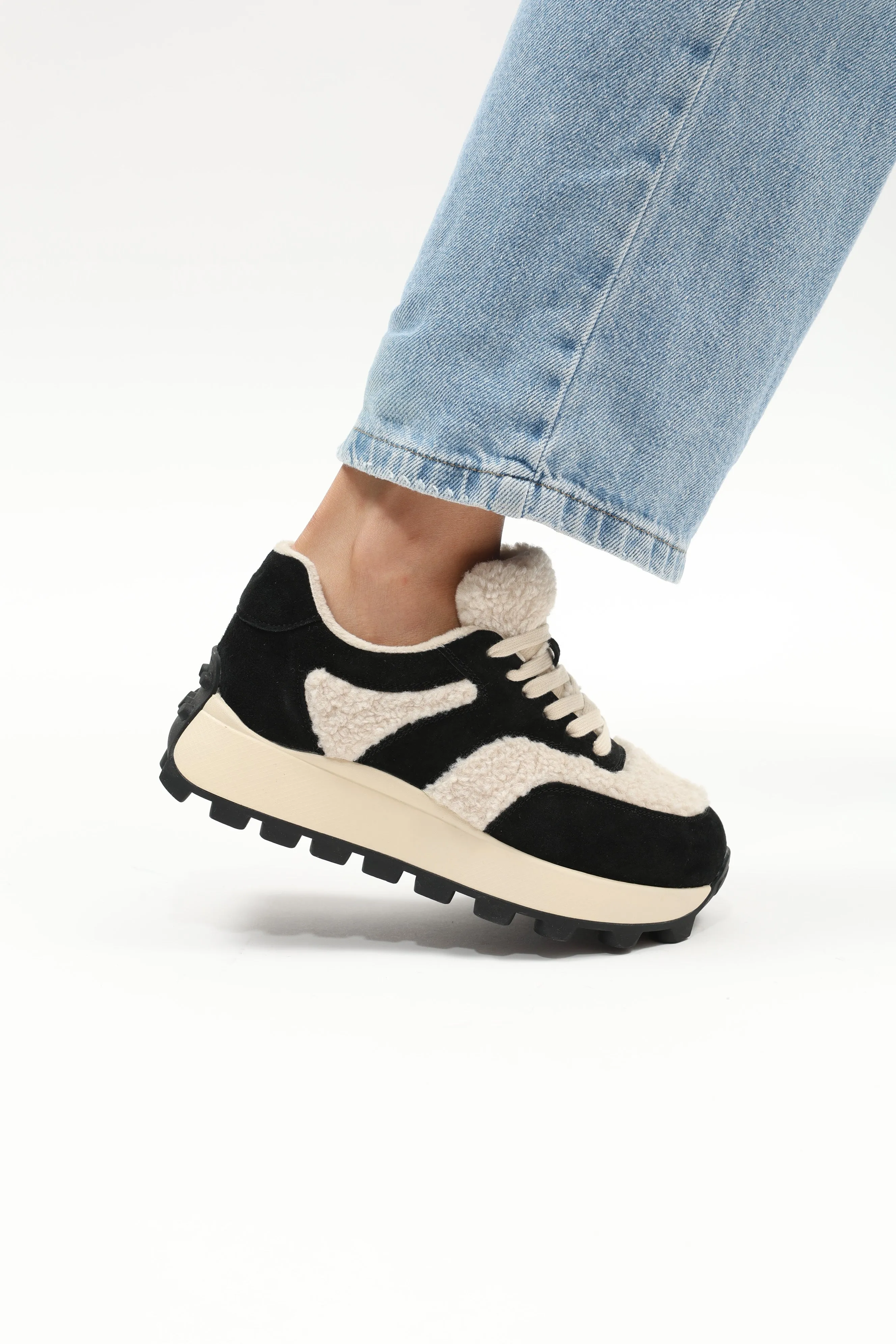 Ismini Black