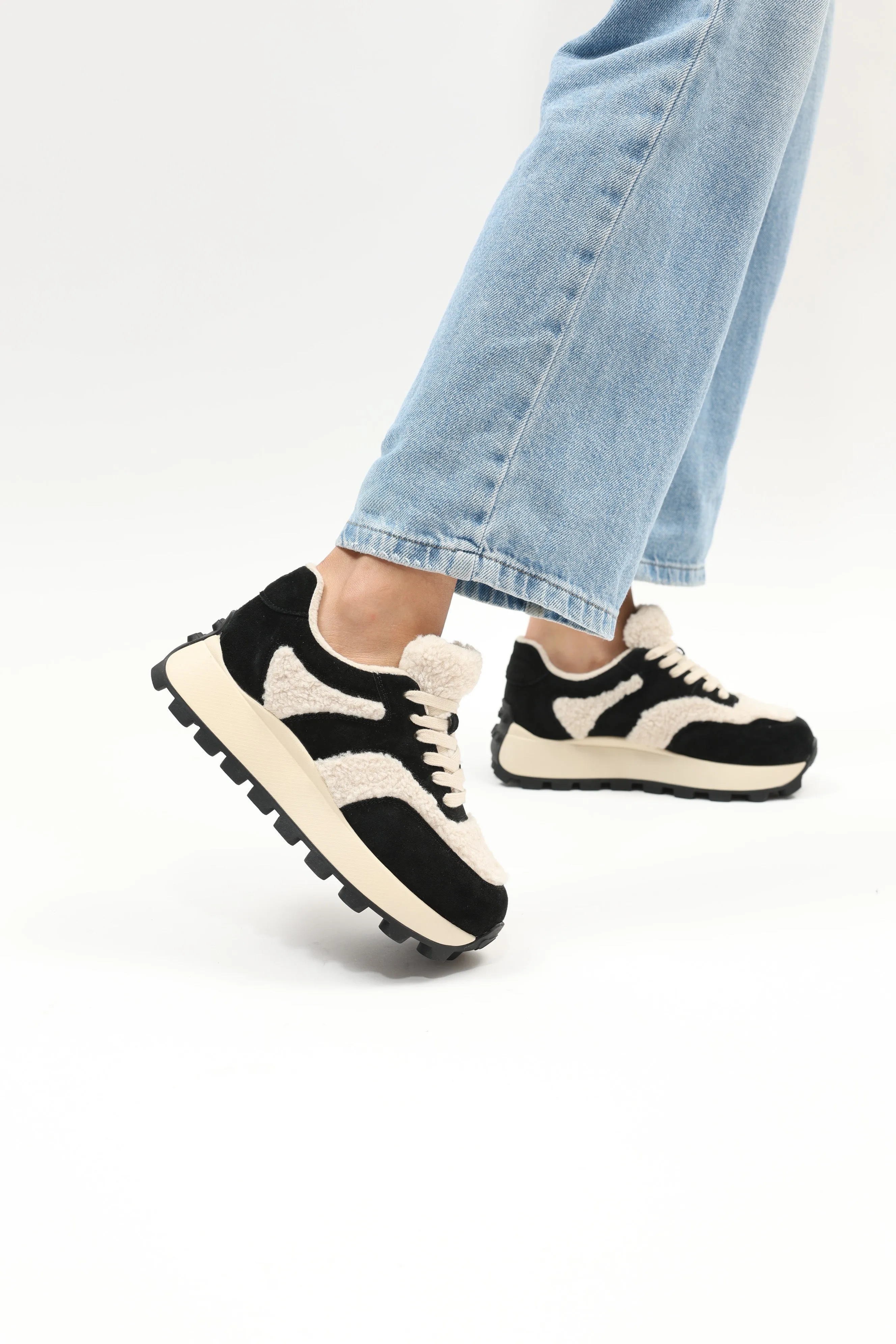 Ismini Black