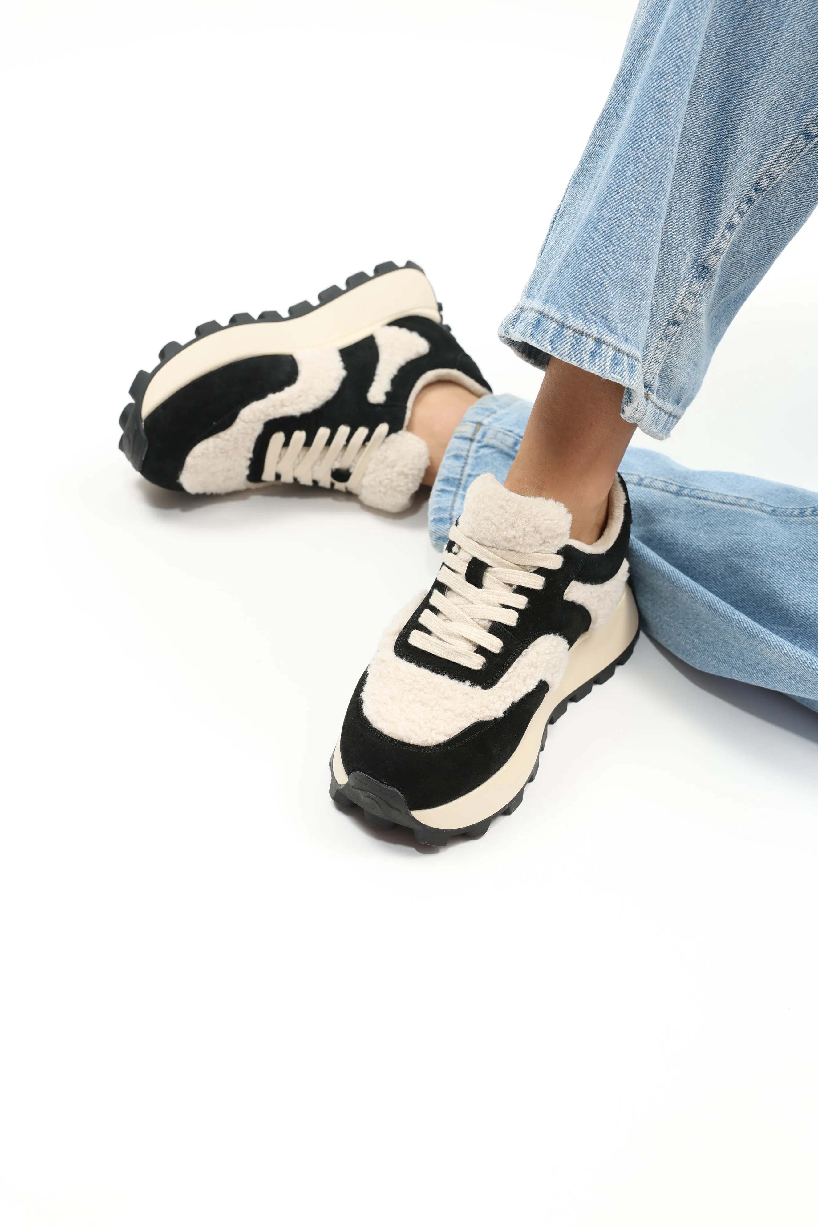 Ismini Black