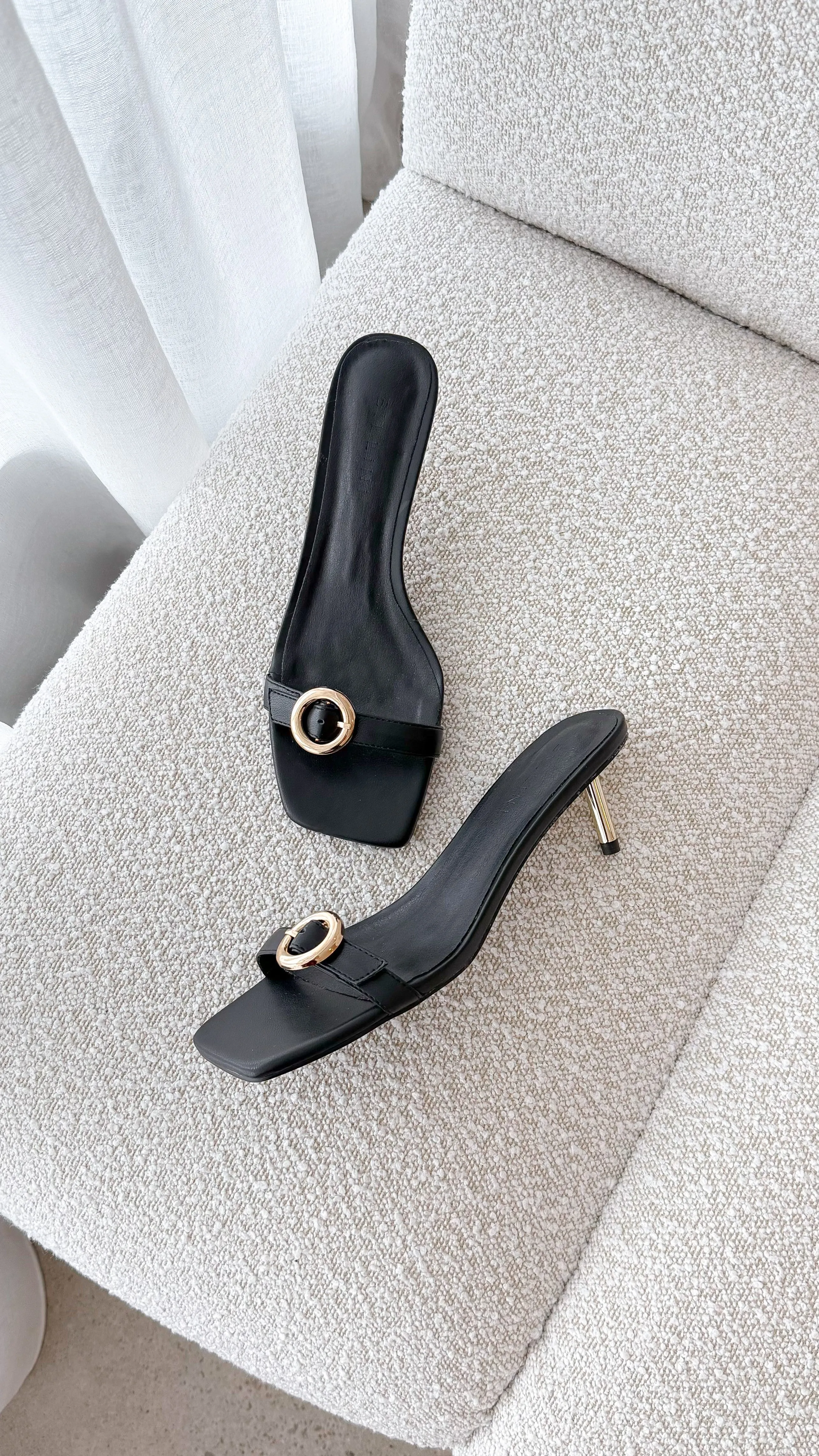 Lyon Heel - Black