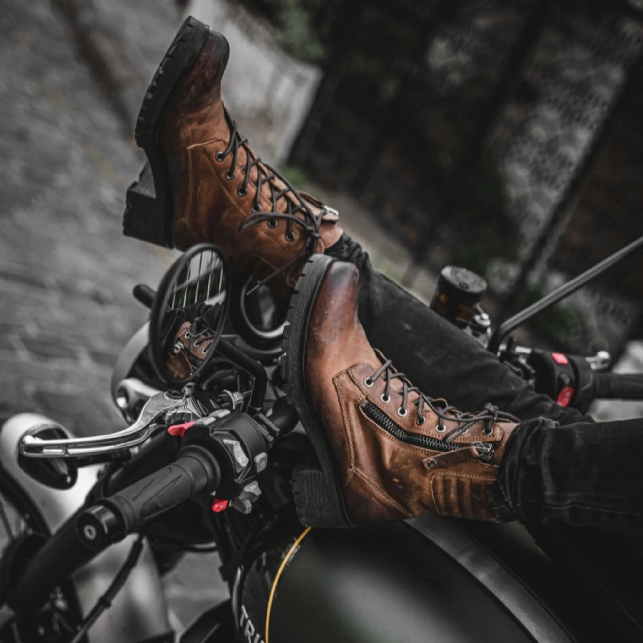MISTY - Lady Leather Waterproof Motorcycle Boots - Brown